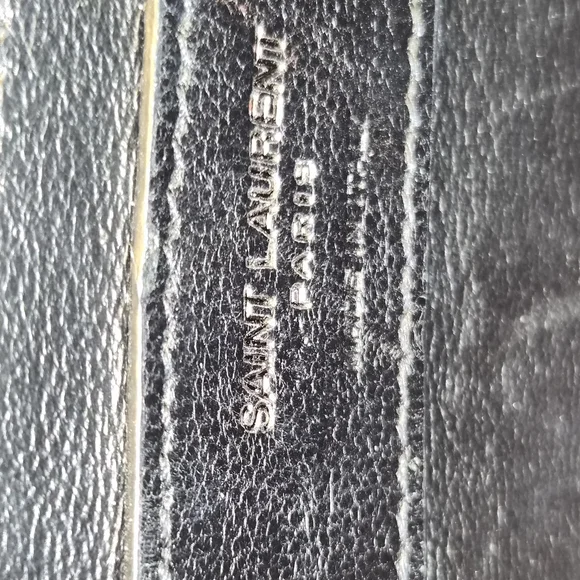 Yves Saint Laurent Black Leather Shoulder Bag - Picture 2 of 9